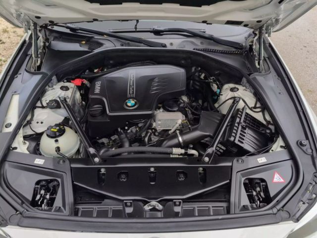 2016 Bmw 5 Series - Image 16