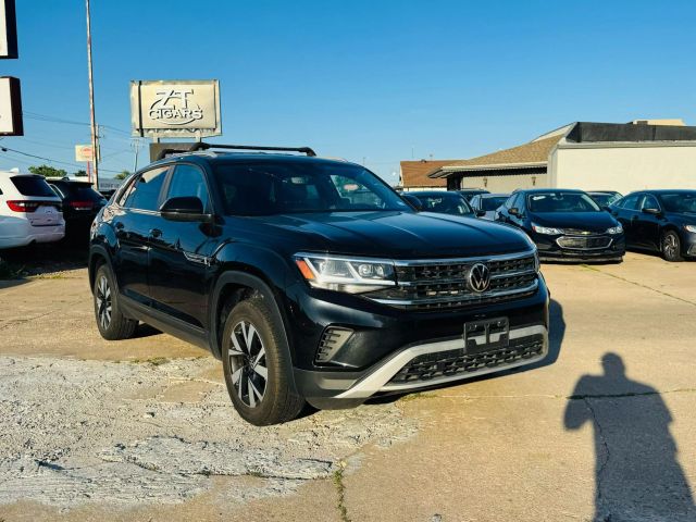 2021 Volkswagen Atlas Cross Sport - Image 4