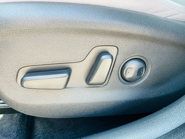 2017 Hyundai Tucson - Image 31