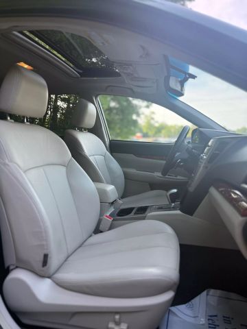 2011 Subaru Outback 2.5i Limited Wagon 4d - Image 11