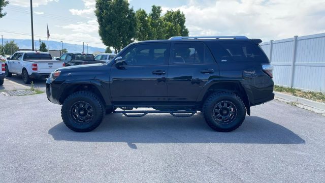 2018 Toyota 4runner - Image 9