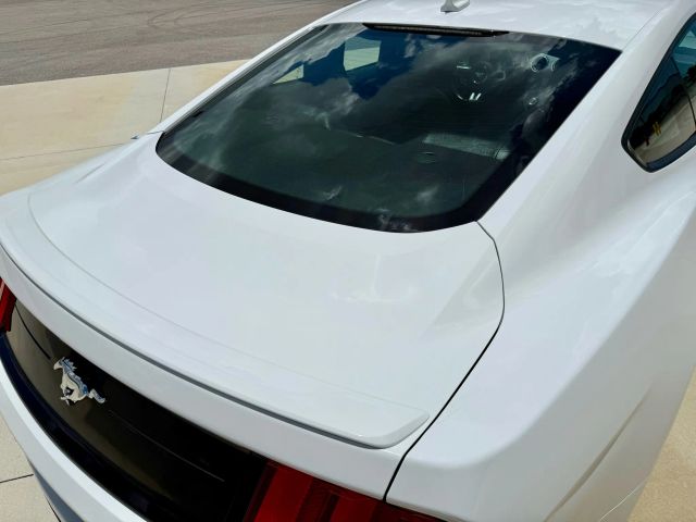 2022 Ford Mustang - Image 61