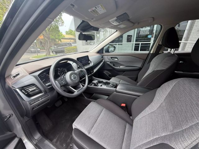 2021 Nissan Rogue - Image 11