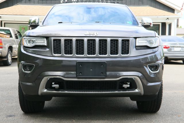 2015 Jeep Grand Cherokee - Image 2