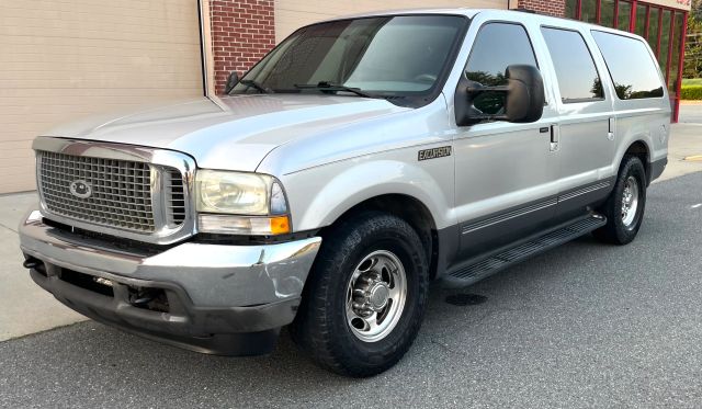2002 Ford Excursion - Image 10