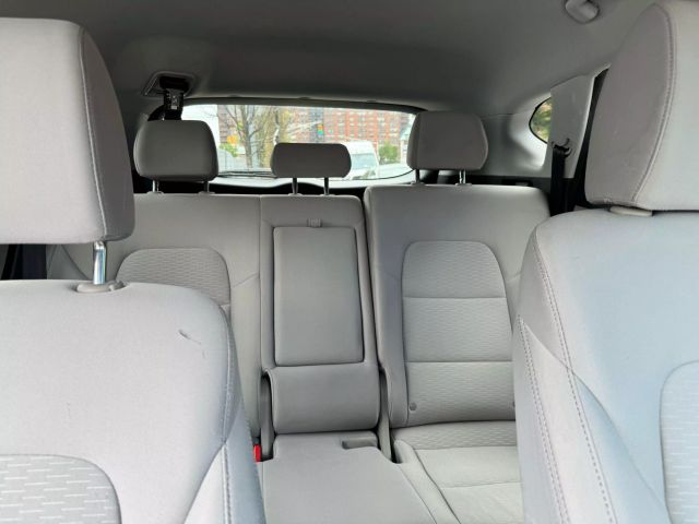2019 HYUNDAI TUCSON SUV 4-CYL, 2.0 LITER SE SPORT UTILITY 4D