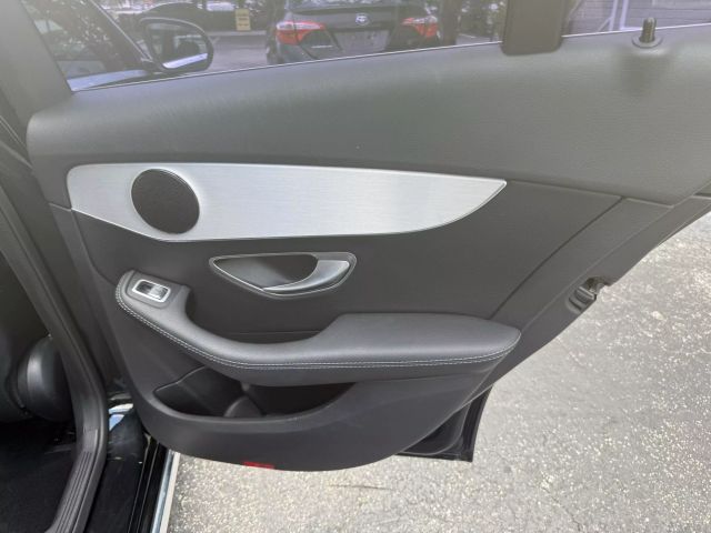 2018 Mercedes-benz C-class - Image 30
