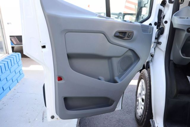 2018 Ford Transit 350 Van - Image 15