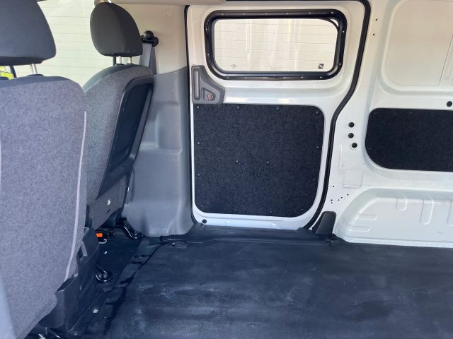 2015 Nissan Nv200 - Image 44