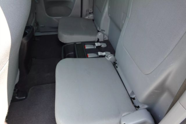 2014 Toyota Tacoma Access Cab - Image 6