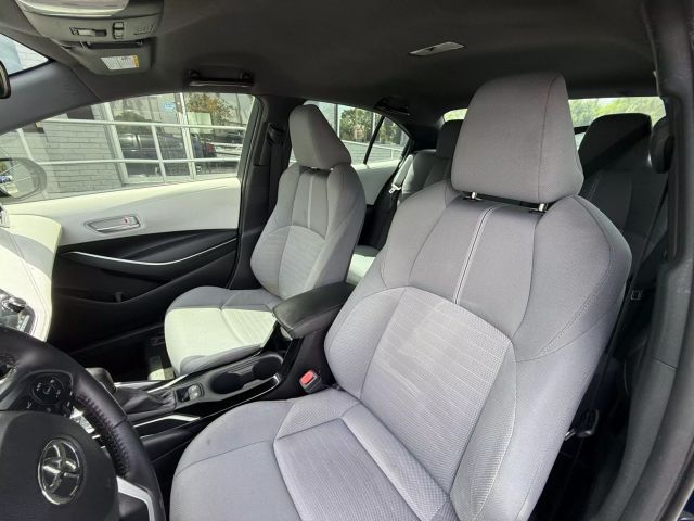 2020 Toyota Corolla - Image 11