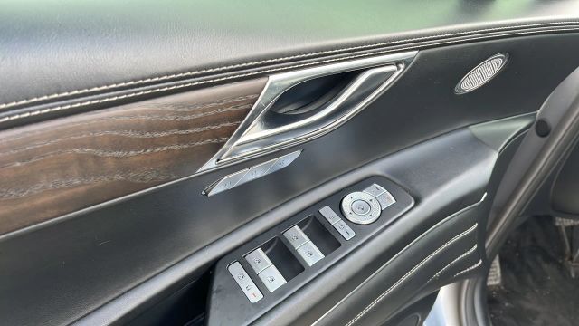 2021 Genesis Gv80 - Image 11