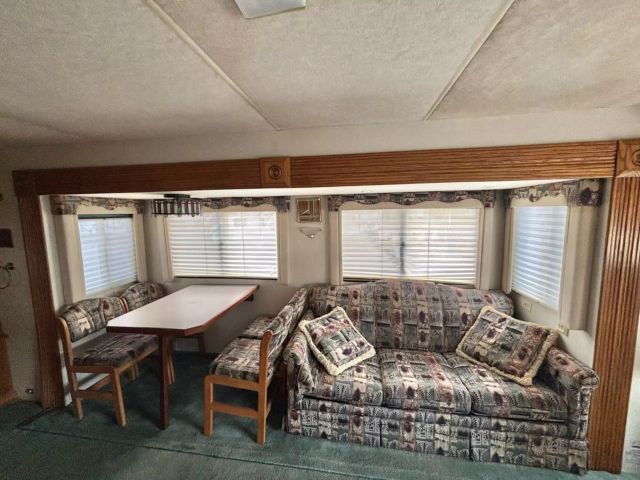 1997 Newmar Kountry - Image 7