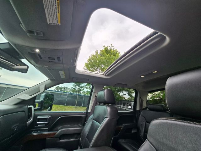 2015 Gmc Sierra 2500 Hd Crew Cab - Image 17