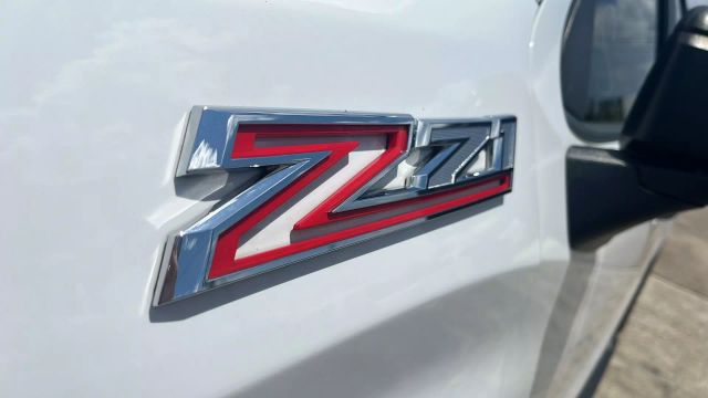 2020 Chevrolet Silverado 1500 Crew Cab - Image 2
