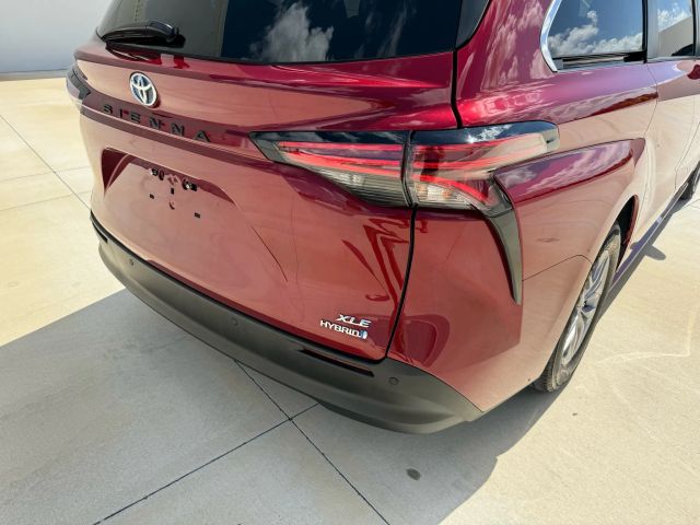 2021 Toyota Sienna - Image 62