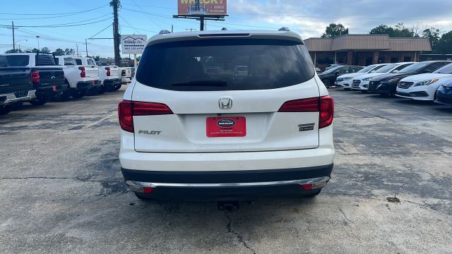 2017 Honda Pilot - Image 7