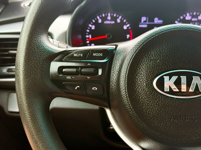 2019 Kia Rio - Image 20