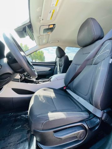 2022 Hyundai Tucson - Image 18