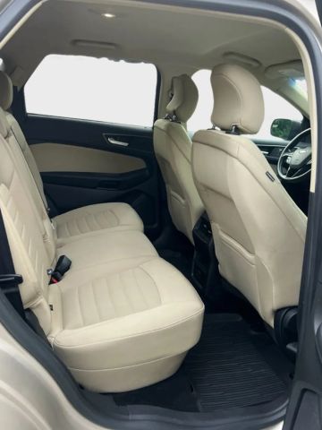 2017 Ford Edge - Image 11