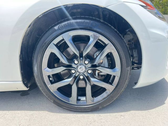 2020 Nissan 370z - Image 16