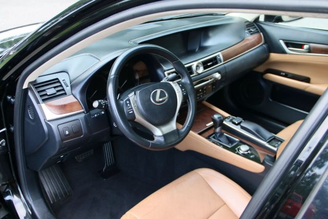 2015 Lexus Gs - Image 10