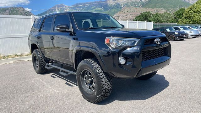 2018 Toyota 4runner - Image 4