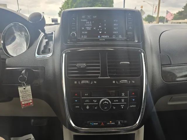 2016 Dodge Grand Caravan - Image 15