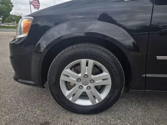 2016 Dodge Grand Caravan - Image 7