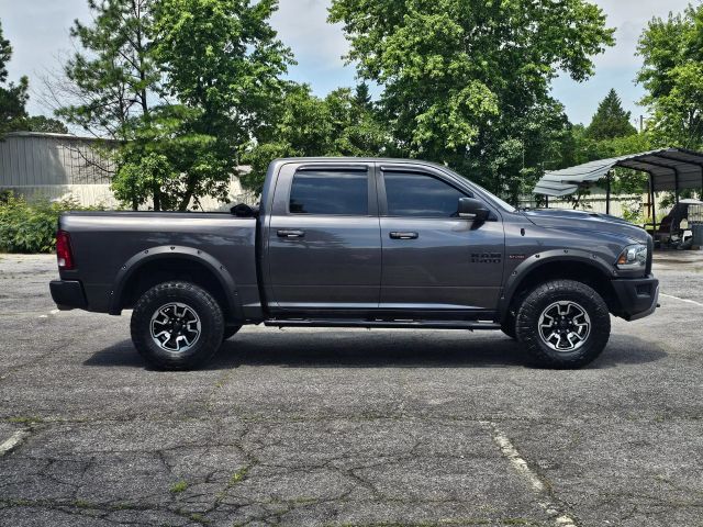 2016 Ram 1500 Crew Cab - Image 4