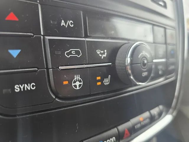 2016 Dodge Grand Caravan - Image 14