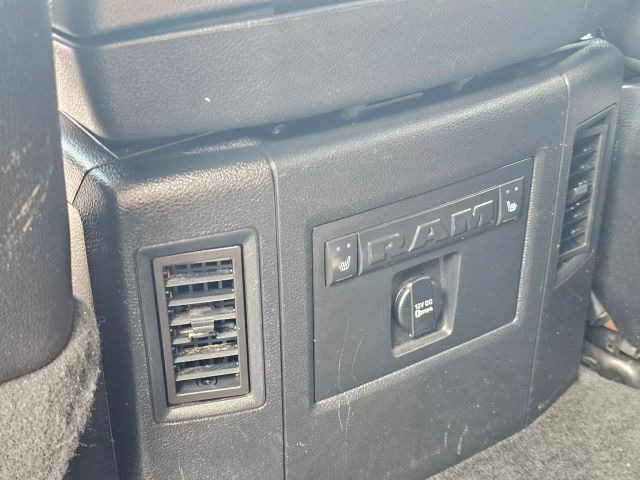 2015 Ram 1500 Crew Cab - Image 17