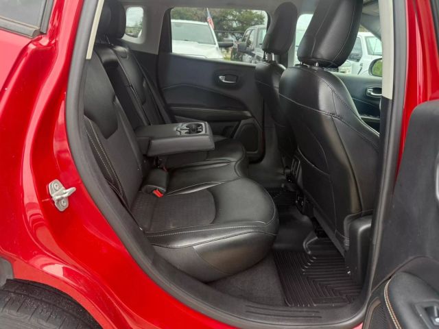 2019 Jeep Compass - Image 16
