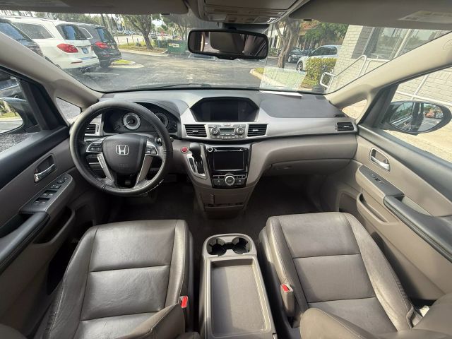 2015 Honda Odyssey - Image 7