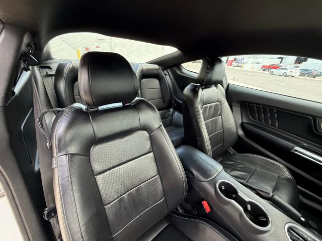 2022 Ford Mustang - Image 106