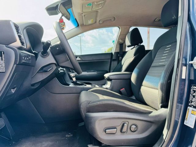 2021 Kia Sportage - Image 13