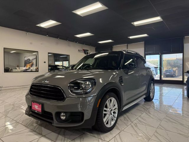 2018 MINI Countryman Base's photo