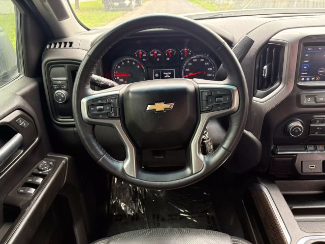 2020 CHEVROLET SILVERADO 1500 CREW CAB PICKUP V6, ECOTEC3, 4.3 LITER CUSTOM PICKUP 4D 5 3/4 FT
