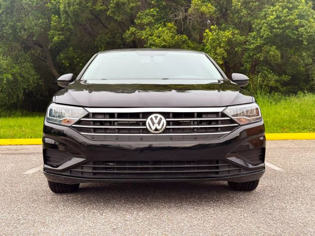 2021 Volkswagen Jetta - Image 5