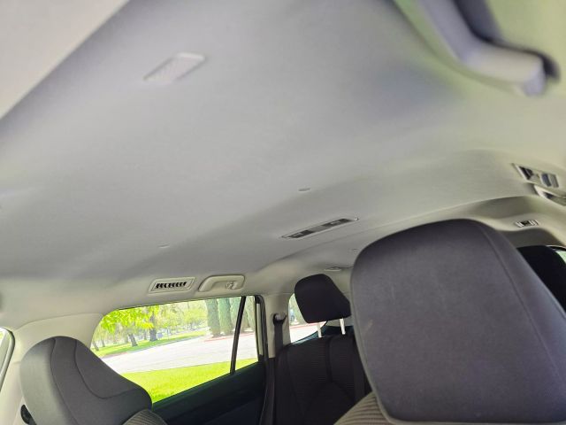 2020 Toyota Highlander - Image 18