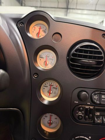 2004 Dodge Viper - Image 104