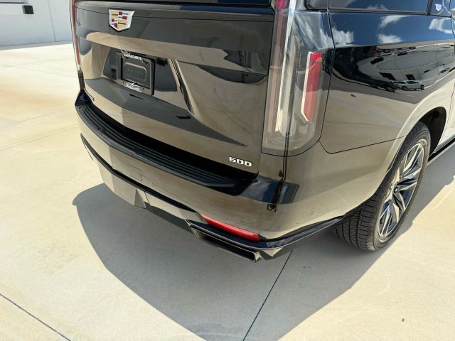 2022 Cadillac Escalade - Image 63