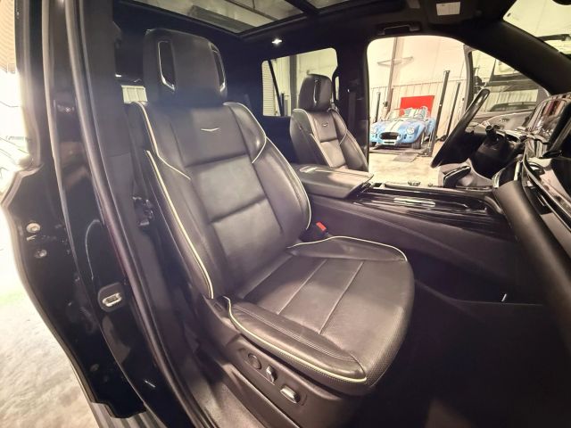 2022 Cadillac Escalade - Image 103
