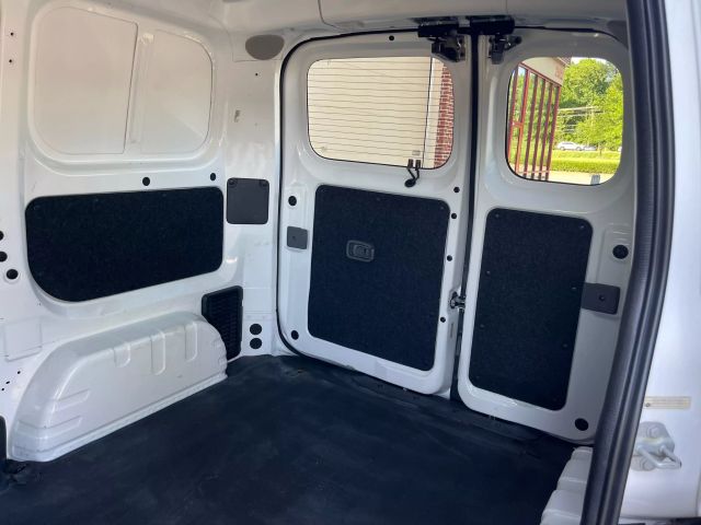 2015 Nissan Nv200 - Image 46