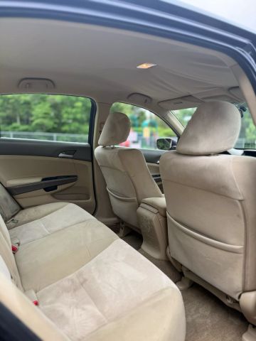 2010 Honda Accord Lx Sedan 4d - Image 12