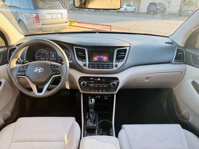 2016 Hyundai Tucson - Image 23