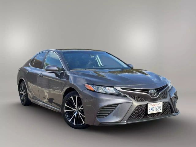 2020 Toyota Camry - Image 7
