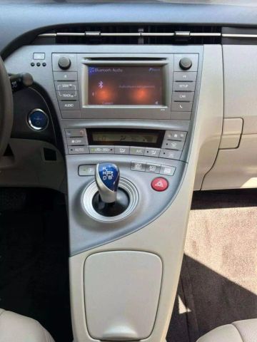 2013 Toyota Prius - Image 24