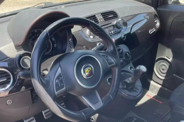 2013 Fiat 500 - Image 8
