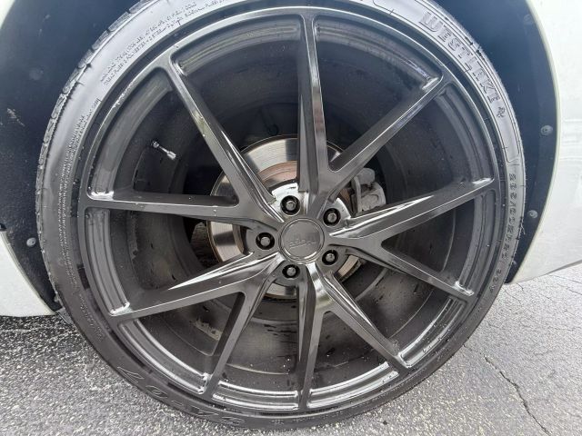 2018 Genesis G80 - Image 23